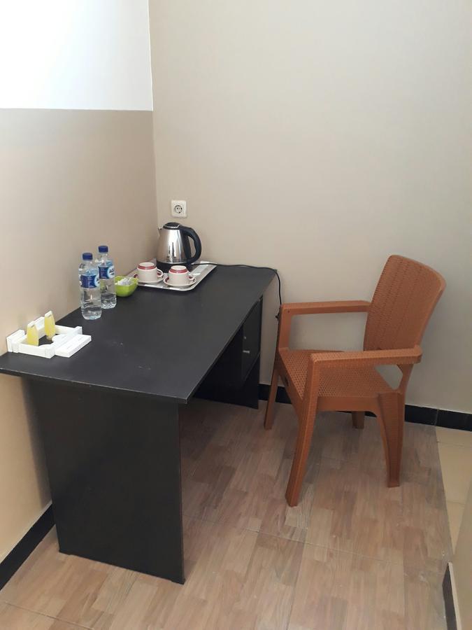 The New Orlinds Guest House Wonosari ภายนอก รูปภาพ