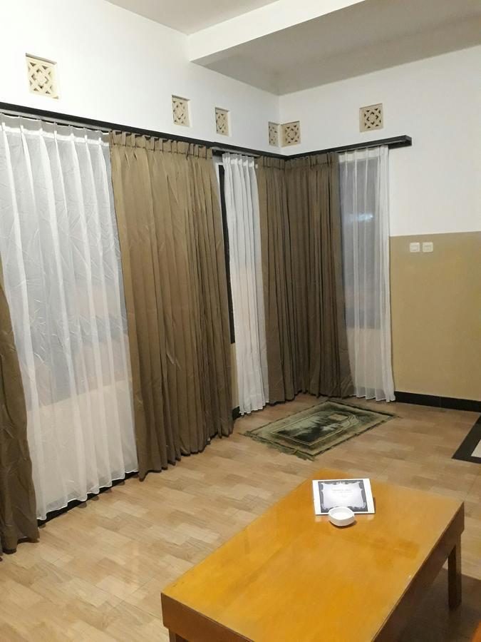 The New Orlinds Guest House Wonosari ภายนอก รูปภาพ